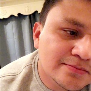 Meet your Posher, Luis